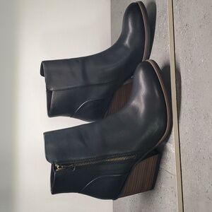 Kork-Ease Black Ankle Boots with Brown Heel
